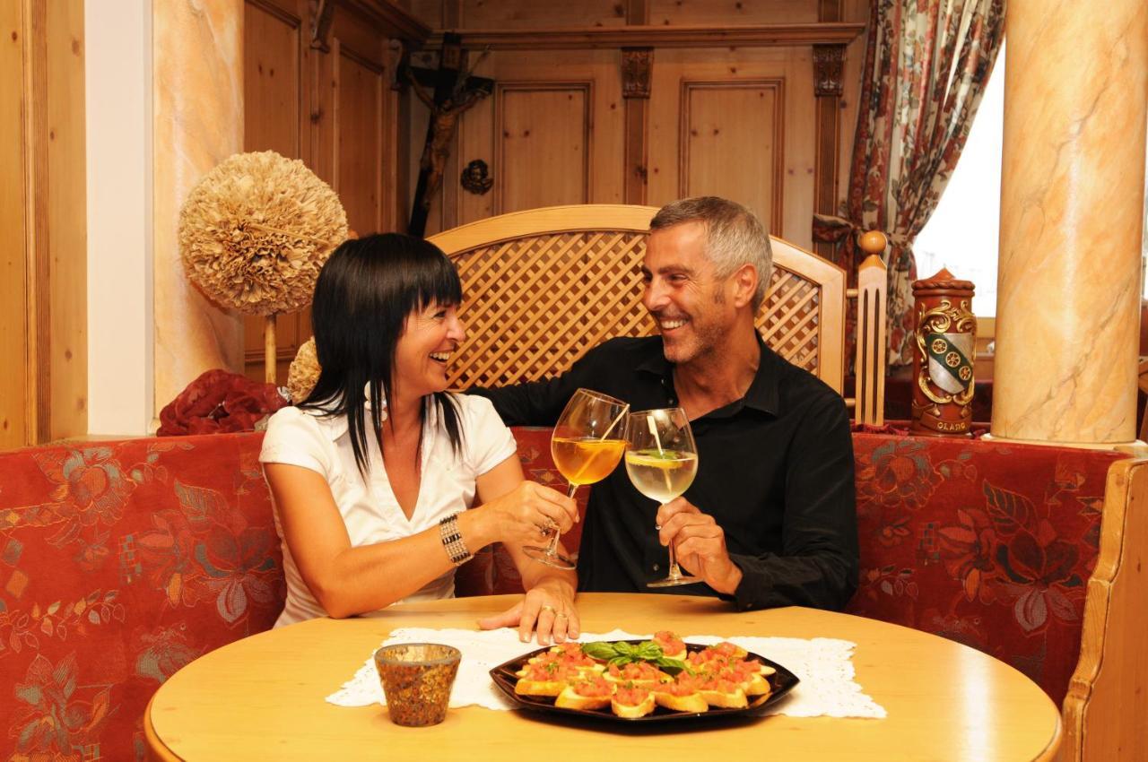 Hotel Olaga Valdaora di Sotto Ngoại thất bức ảnh
